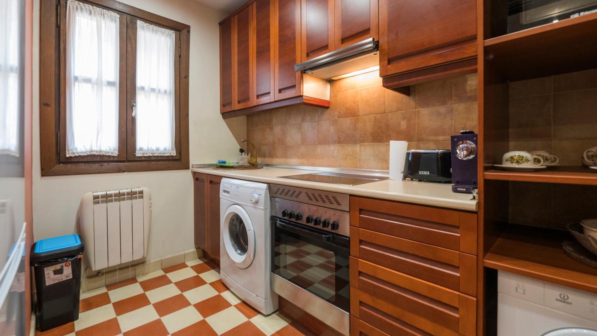Apartamentos Las Teresitas Junto A La Catedral Toledo Rum bild